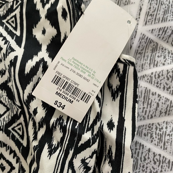 Aztec Romper - Picture 2 of 4